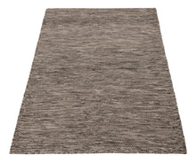 Carica l'immagine nel visualizzatore di Gallery, New Design Original Authentic Hand Made Kilim 230x160 CM

