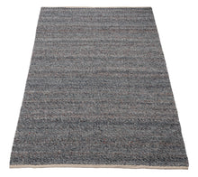 Carica l'immagine nel visualizzatore di Gallery, New Design Original Authentic Hand Made Kilim 230x160 CM

