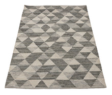Carica l'immagine nel visualizzatore di Gallery, New Design Original Authentic Hand Made Kilim 230x160 CM
