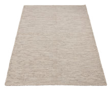 Carica l'immagine nel visualizzatore di Gallery, New Design Original Authentic Hand Made Kilim 230x160 CM
