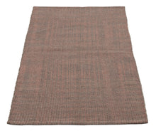 Carica l'immagine nel visualizzatore di Gallery, New Design Original Authentic Hand Made Kilim India 200x140 CM
