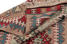 Lade das Bild in den Galerie-Viewer, New Design Original Authentic Hand Made Kilim India 180x130 CM

