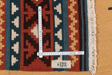 Carica l'immagine nel visualizzatore di Gallery, New Design Original Authentic Hand Made Kilim India 122x69 CM
