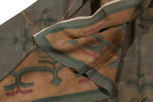 Carica l'immagine nel visualizzatore di Gallery, New Design Original Authentic Hand Made Kilim Macchiato India 300x250 CM
