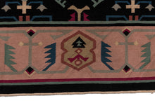 Lade das Bild in den Galerie-Viewer, New Design Original Authentic Hand Made Kilim 250x300 CM
