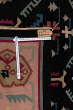 Lade das Bild in den Galerie-Viewer, New Design Original Authentic Hand Made Kilim 250x300 CM
