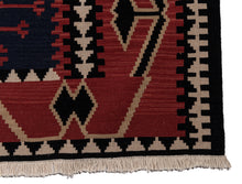 Carica l'immagine nel visualizzatore di Gallery, New Design Original Authentic Hand Made Kilim India 270x180 CM
