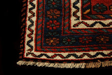 Carica l'immagine nel visualizzatore di Gallery, Authentic original hand knotted carpet 180x105 CM
