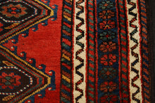 Carica l'immagine nel visualizzatore di Gallery, Authentic original hand knotted carpet 180x105 CM
