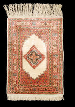Lade das Bild in den Galerie-Viewer, Hereche Istanbul Silk Tappeto Carpet Tapis Teppich Alfombra Rug Tapiet 60x40 CM
