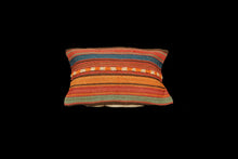 Carica l'immagine nel visualizzatore di Gallery, Original Hand Made Rustic Kilim / Cicim 34x21 CM
