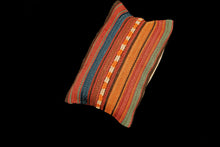 Carica l'immagine nel visualizzatore di Gallery, Original Hand Made Rustic Kilim / Cicim 34x21 CM
