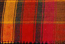 Lade das Bild in den Galerie-Viewer, Original Hand Made Rustic Kilim / Cicim 187x54 CM
