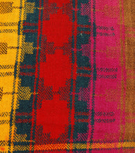 Lade das Bild in den Galerie-Viewer, Original Hand Made Rustic Kilim / Cicim 187x54 CM
