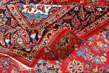 Carica l&#39;immagine nel visualizzatore di Gallery, 230x135 CM Rectangular Hand knotted carpet Original Red Colors
