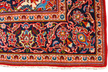 Lade das Bild in den Galerie-Viewer, Rectangular Hand knotted carpet Original Red Colors - 230x135 CM
