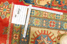 Carica l'immagine nel visualizzatore di Gallery, Hand knotted carpet Ghazni / Chubi Red Colors - 286x210 CM
