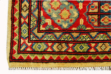 Carica l'immagine nel visualizzatore di Gallery, Hand knotted carpet Ghazni / Chubi Red Colors - 286x210 CM
