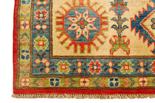 Carica l&#39;immagine nel visualizzatore di Gallery, Hand knotted carpet Ghazni / Chubi Red Colors - 286x210 CM
