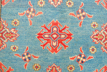 Lade das Bild in den Galerie-Viewer, Hand knotted carpet Ghazni / Chubi - Light blue CM 147x101
