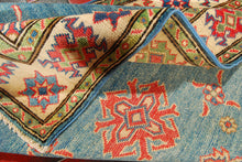 Carica l'immagine nel visualizzatore di Gallery, Hand knotted carpet Ghazni / Chubi - Light blue CM 147x101

