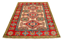 Lade das Bild in den Galerie-Viewer, Hand knotted carpet Ghazni / Chubi - Beige CM 190x147
