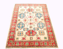 Lade das Bild in den Galerie-Viewer, Hand knotted carpet Ghazni / Chubi - Beige CM 170x118
