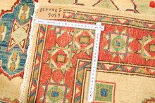 Lade das Bild in den Galerie-Viewer, Hand knotted carpet Ghazni / Chubi - Beige CM 170x118
