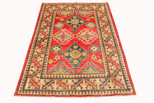 Lade das Bild in den Galerie-Viewer, Hand knotted carpet Ghazni / Chubi Red Colors 165x117 CM
