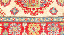Carica l'immagine nel visualizzatore di Gallery, Hand knotted carpet Ghazni / Chubi Beige / Red Colors 185x120 CM
