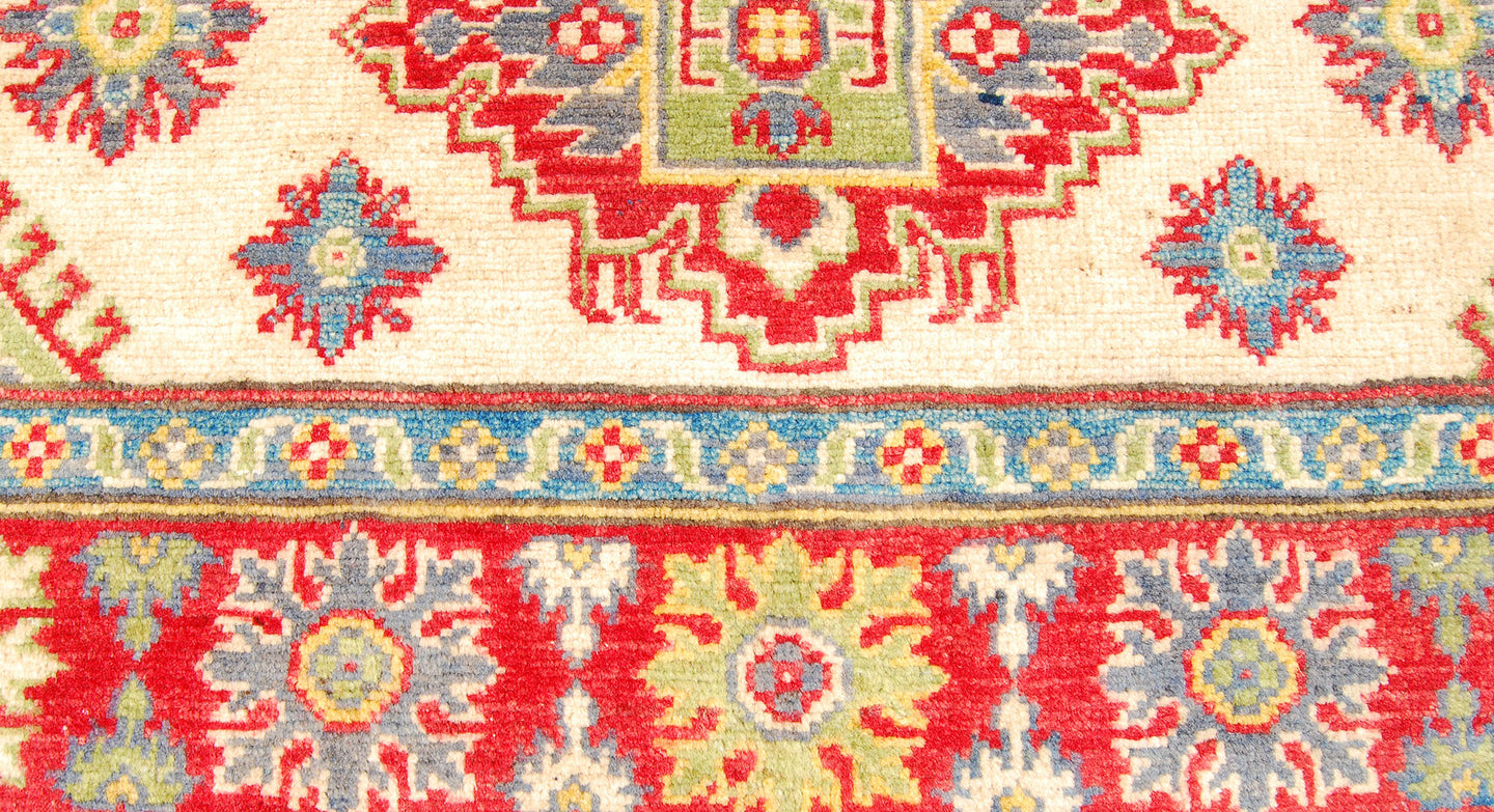 Hand knotted carpet Ghazni / Chubi Beige / Red Colors 185x120 CM