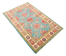 Carica l&#39;immagine nel visualizzatore di Gallery, Rectangular Hand knotted carpet Ghazni Chubi Colors Green 147x97 CM
