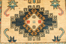 Carica l'immagine nel visualizzatore di Gallery, Rectangular Hand knotted carpet Ghazni Chubi Beige Colors 120x80 CM
