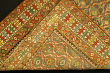 Carica l&#39;immagine nel visualizzatore di Gallery, Hand made Antique Kazak / Shirvan Caucasic Carpets CM 147x107
