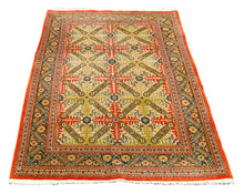 Load image into Gallery viewer, Rectangular Hand knotted carpet Original Colors 150x103 CM
