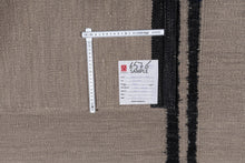 Lade das Bild in den Galerie-Viewer, New Design Original Authentic Hand Made Kilim 300x200 CM
