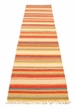 Lade das Bild in den Galerie-Viewer, Kilim Original Authentic Hand Made 9300x70 CM
