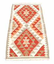 Carica l&#39;immagine nel visualizzatore di Gallery, Kilim Original Authentic Hand Made 120x60 CM
