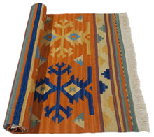 Carica l'immagine nel visualizzatore di Gallery, 92x61 cm CM TEPPICH NEW KILIM 80% WOOL 20% COTTON #GalleriaFarah1970
