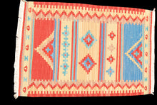 Carica l'immagine nel visualizzatore di Gallery, Kilim Original Authentic Hand Made 95x65 CM

