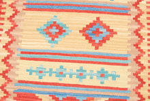 Carica l'immagine nel visualizzatore di Gallery, Kilim Original Authentic Hand Made 95x65 CM
