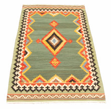 Carica l'immagine nel visualizzatore di Gallery, Kilim Original Authentic Hand Made 122x82 CM
