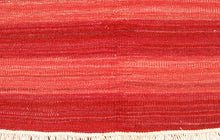 Carica l&#39;immagine nel visualizzatore di Gallery, Kilim Original Authentic Hand Made 200x140 CM
