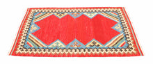 Carica l&#39;immagine nel visualizzatore di Gallery, Kilim Original Authentic Hand Made 122x82 CM
