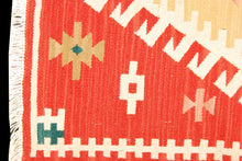Lade das Bild in den Galerie-Viewer, Original Hand Made KILIM Tabas (160x95 CM)
