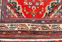 Carica l&#39;immagine nel visualizzatore di Gallery, Original Hand Made Carpets Sarok 198x108 CM
