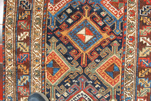 Lade das Bild in den Galerie-Viewer, Tappeto Originale Malayer Hand Made Carpets 380x84 CM
