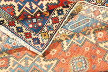 Carica l'immagine nel visualizzatore di Gallery, Hand made Antique Kazak / Shirvan Caucasic Carpets CM 148x108
