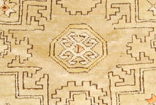Carica l&#39;immagine nel visualizzatore di Gallery, Hand made Antique Kazak / Shirvan Caucasic Carpets CM 180x124
