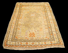 Carica l&#39;immagine nel visualizzatore di Gallery, Hand made Antique Kazak / Shirvan Caucasic Carpets CM 180x124
